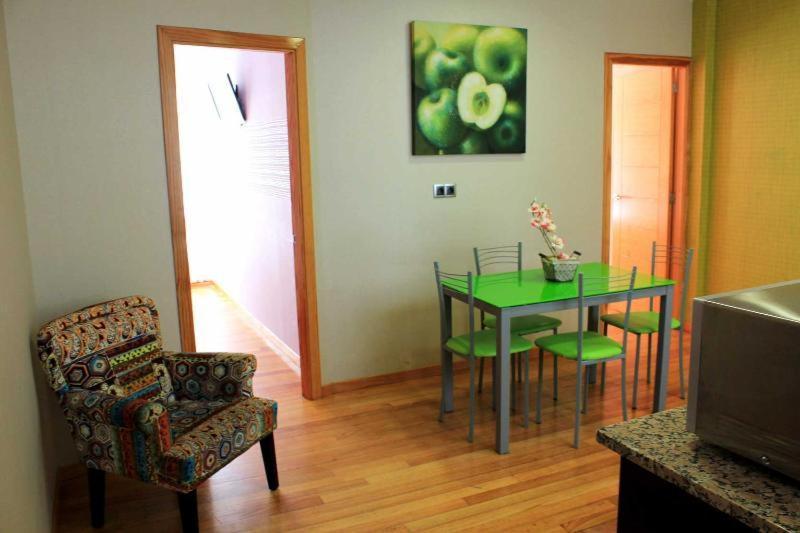 Apartamentos Alda Porta Do Sol Vigo Room photo